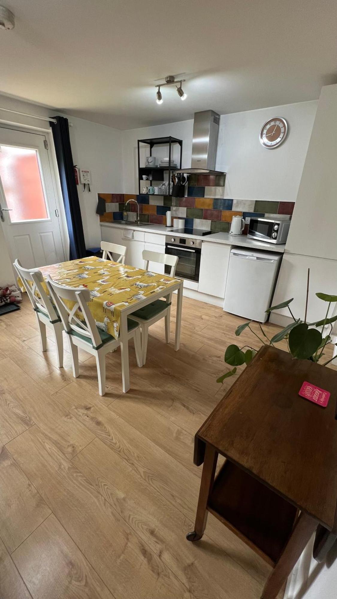 Apartamento Hawtհorn Guestհouse CBG Exterior foto